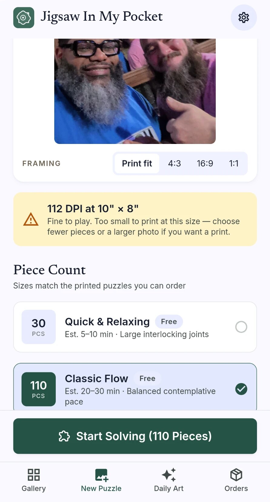New Puzzle screen: a chosen photo, a print-quality check and the piece-count picker